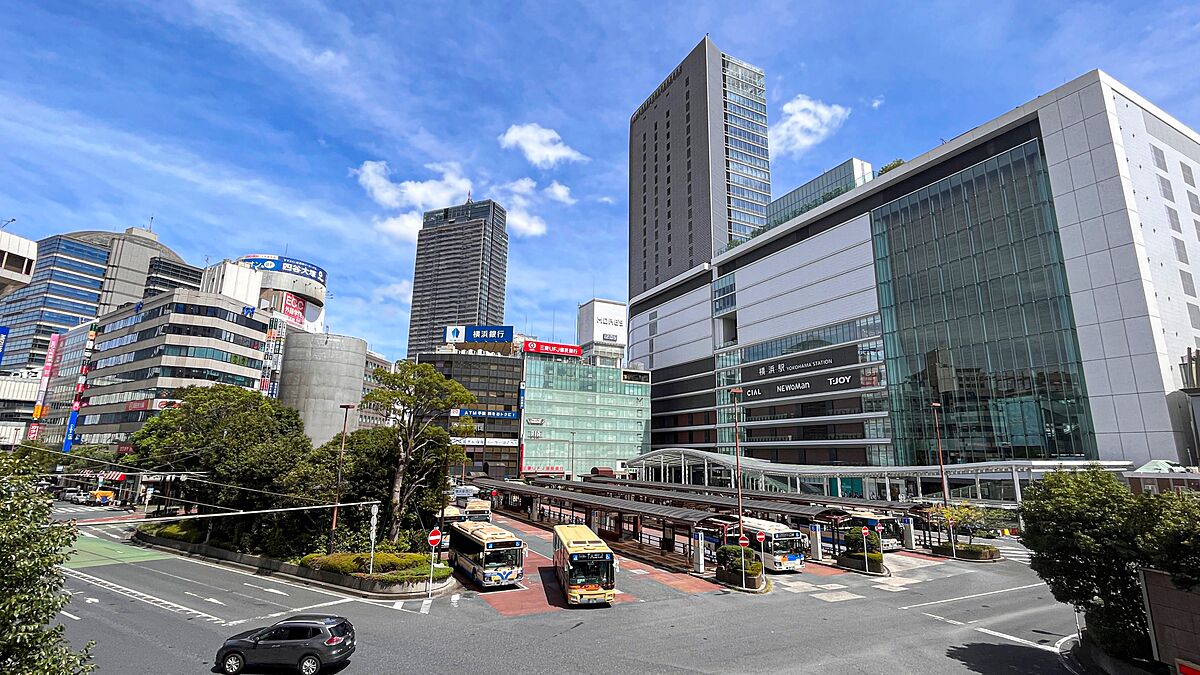 横浜駅西口の写真